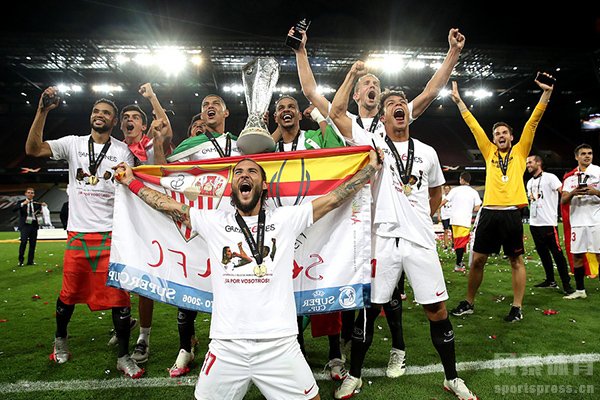 本赛季欧联杯决赛塞维利亚3比击败国际米兰获得冠军