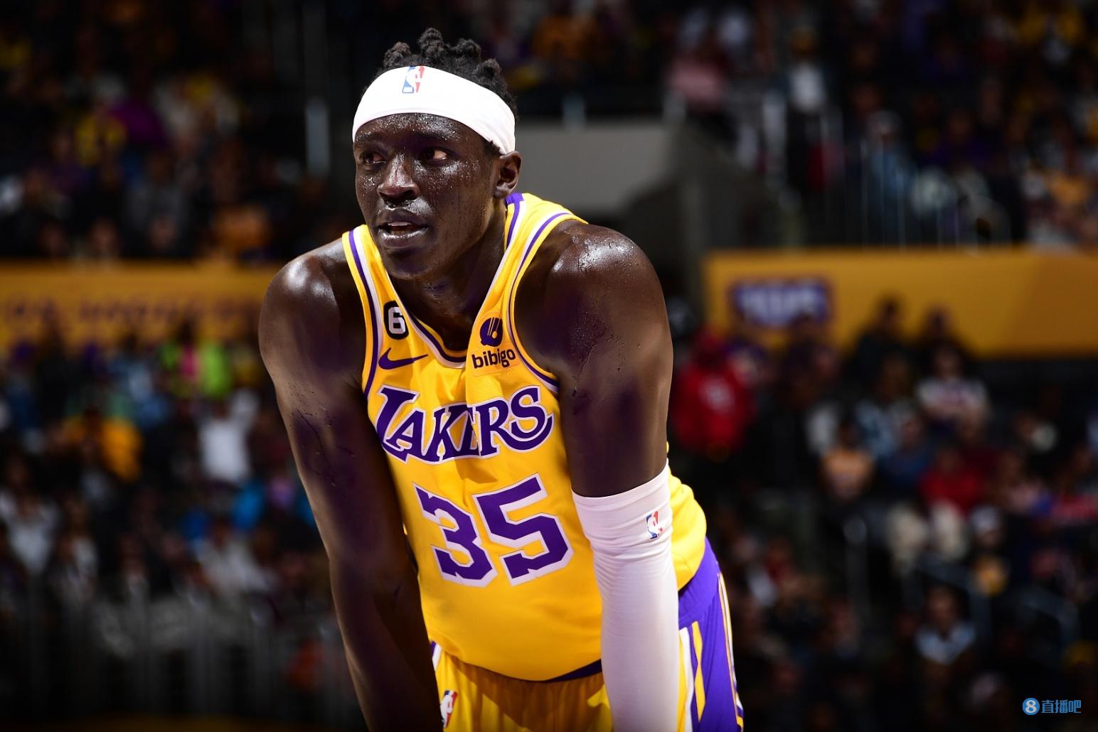 麦穗丰:fiba对南苏丹的篮球技术扶贫太过分了 完全无视基本规则