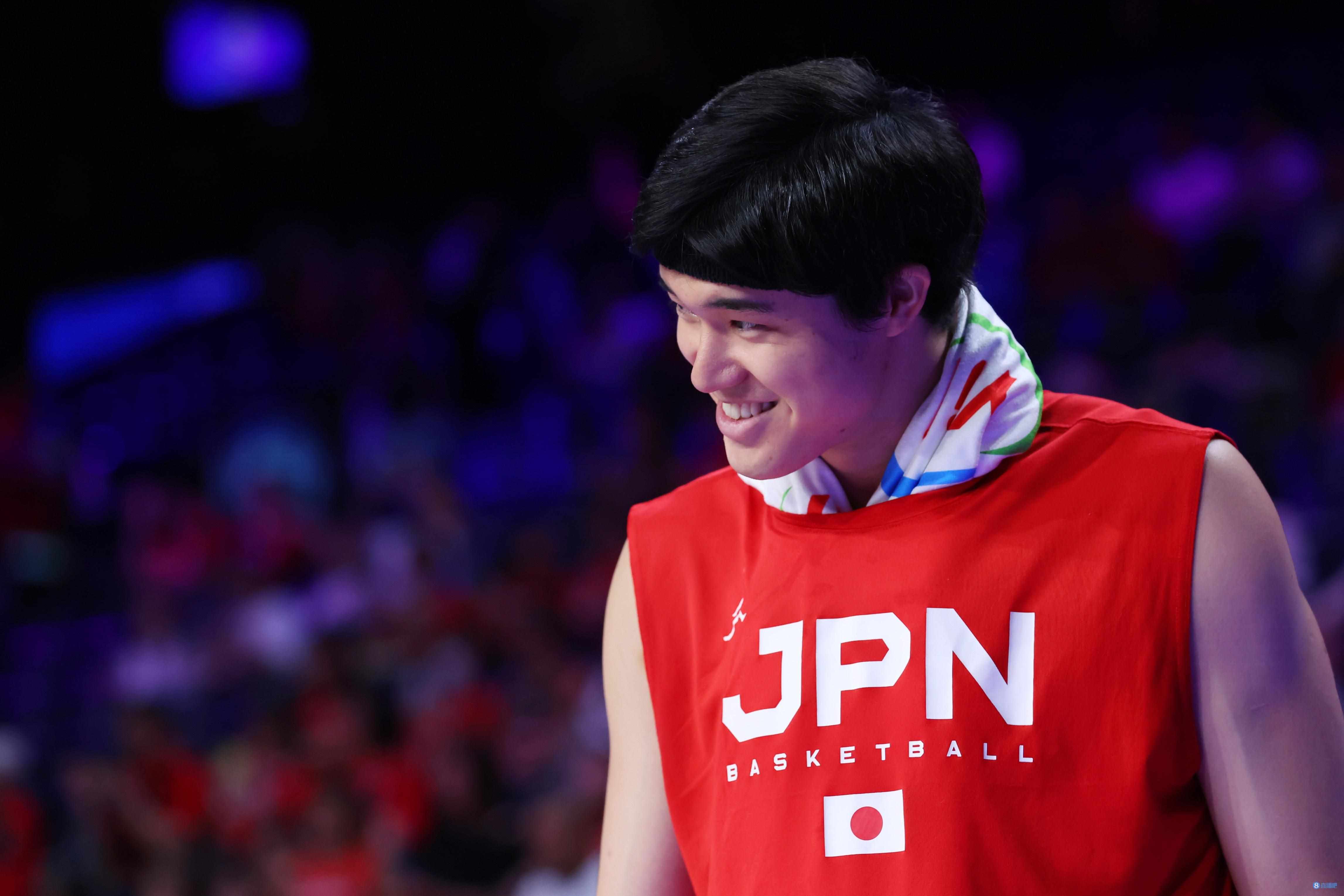 太阳官方更推祝贺渡边雄太:渡边和日本要去参加奥运会啦!